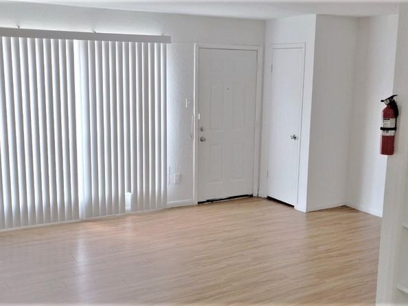 9201 Clarewood Drive 283, Houston TX 77036
