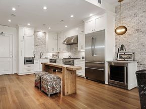 3 Waterway Court 4D, The Woodlands TX 77380