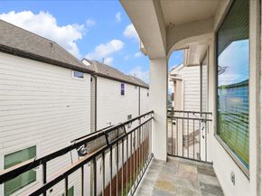 1538 W 23rd Street B, Houston TX 77008