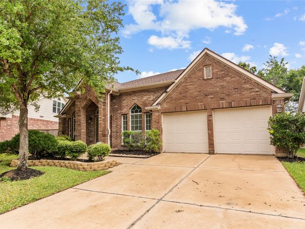 1207 Walston Ridge Drive, Spring TX 77379