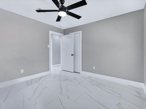 23 Summer Crest Circle, The Woodlands TX 77381