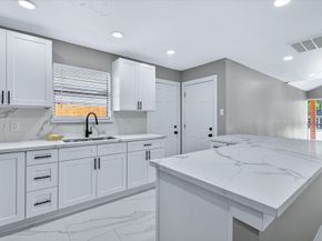 23 Summer Crest Circle, The Woodlands TX 77381