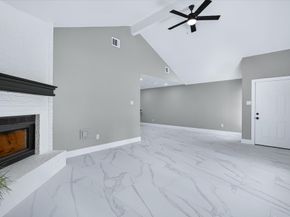 23 Summer Crest Circle, The Woodlands TX 77381