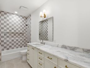 959 Althea Drive, Houston TX 77018
