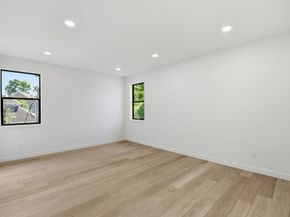 959 Althea Drive, Houston TX 77018