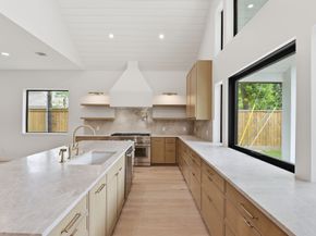 959 Althea Drive, Houston TX 77018