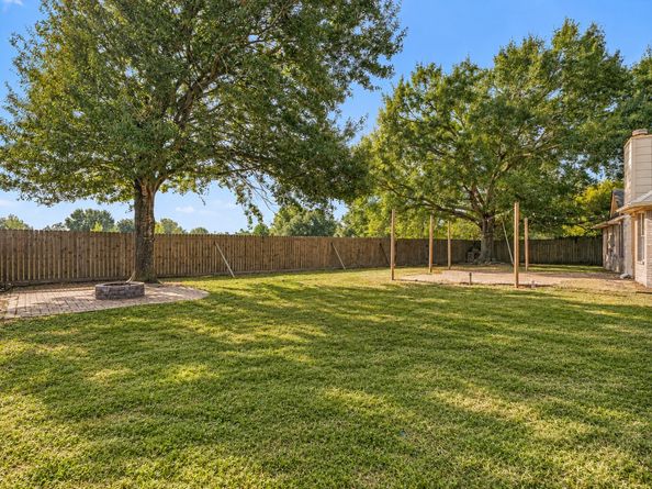 15927 Camp Fire Road, Friendswood TX 77546