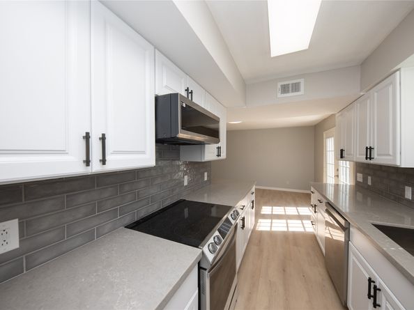 4220 Belle Park Drive, Houston TX 77072