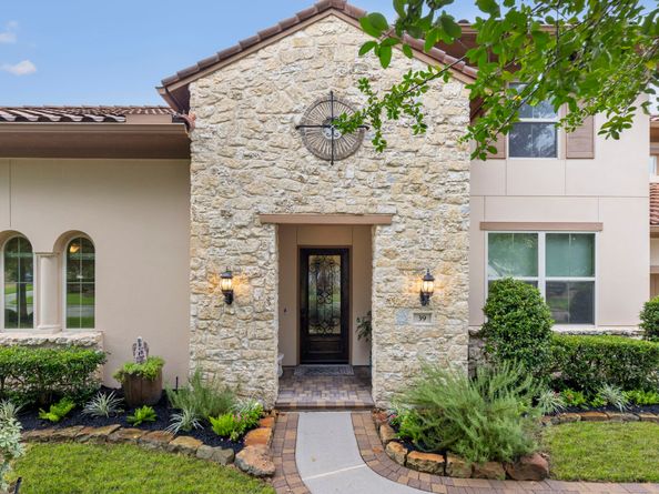 39 Pondera Point Dr, Tomball TX 77375