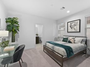 4848 Pinemont Drive, Houston TX 77092