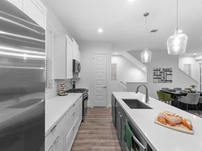 4848 Pinemont Drive, Houston TX 77092