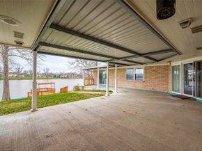 414 Lakeview Drive, Sugar Land TX 77498