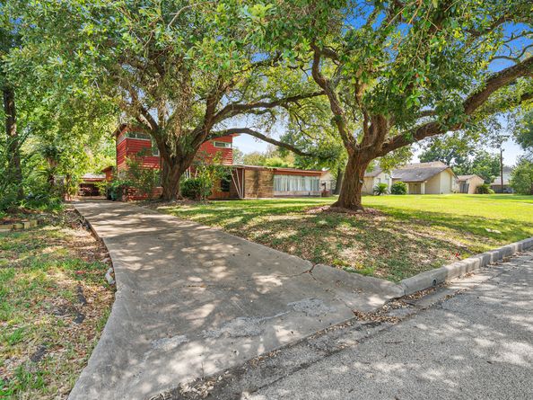 3417 Charleston Street, Houston TX 77021