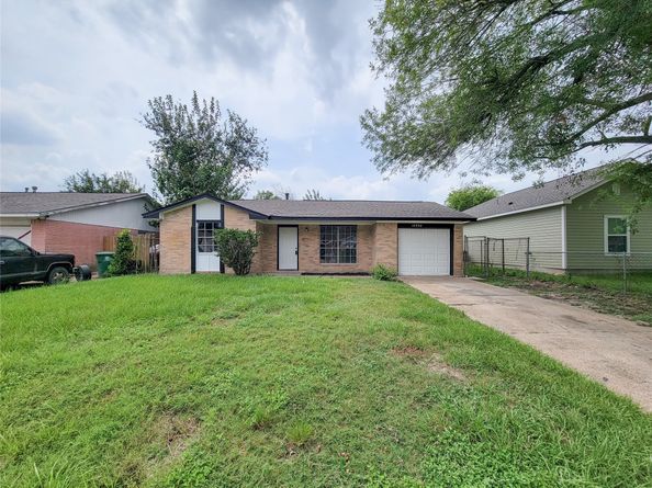 12922 Claygate Drive, Houston TX 77047