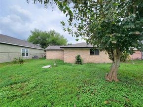 12922 Claygate Drive, Houston TX 77047