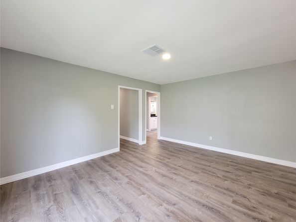 12922 Claygate Drive, Houston TX 77047