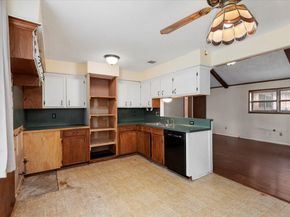 122 White Cedar Street, Houston TX 77015
