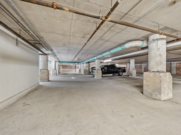2205 Mckinney Street 412, Houston TX 77003