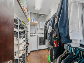 2205 Mckinney Street 412, Houston TX 77003