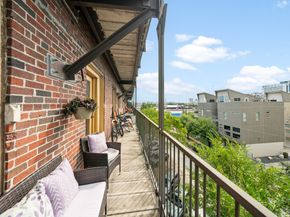 2205 Mckinney Street 412, Houston TX 77003