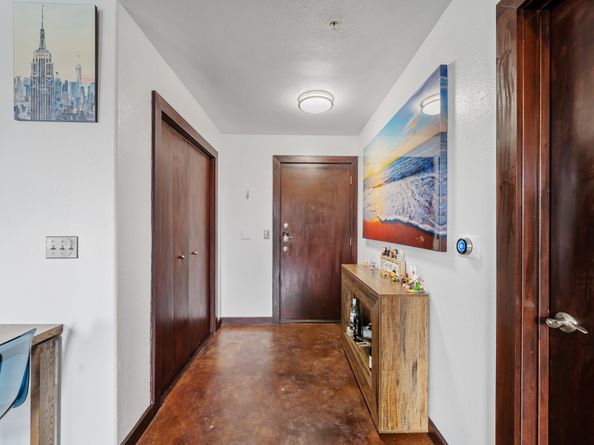 2205 Mckinney Street 412, Houston TX 77003