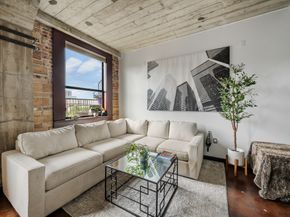 2205 Mckinney Street 412, Houston TX 77003