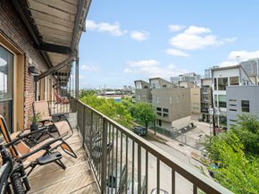 2205 Mckinney Street 412, Houston TX 77003