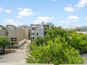 2205 Mckinney Street 412, Houston TX 77003