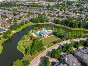 8186 Laughing Falcon Trail, Conroe TX 77385