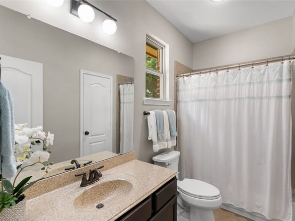8186 Laughing Falcon Trail, Conroe TX 77385