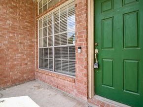 2710 Grants Lake Boulevard R5, Sugar Land TX 77479