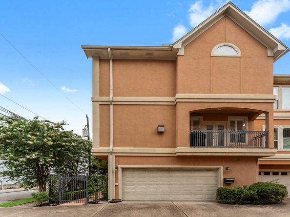 817 Rosine Street, Houston TX 77019
