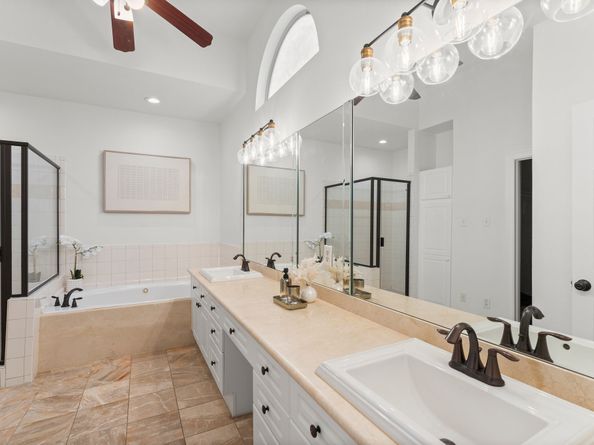 817 Rosine Street, Houston TX 77019