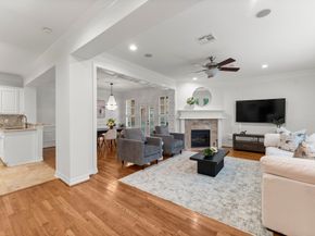 817 Rosine Street, Houston TX 77019