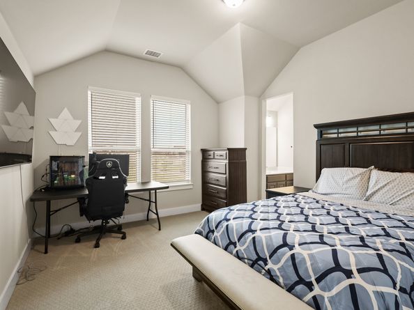 1938 Silver Creek Lane, Cedar Hill TX 75104