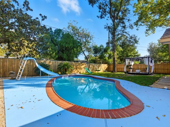 6938 MOBUD Drive, Houston TX 77074