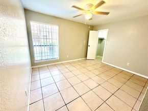 9090 S Braeswood Boulevard 47, Houston TX 77074