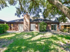 10743 Braes Forest Drive, Houston TX 77071