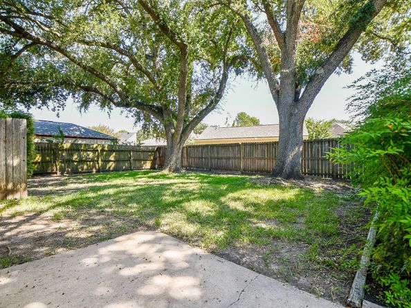 10743 Braes Forest Drive, Houston TX 77071
