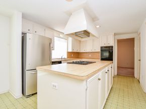 10743 Braes Forest Drive, Houston TX 77071