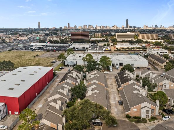 6701 Sands Point Drive 61, Houston TX 77074