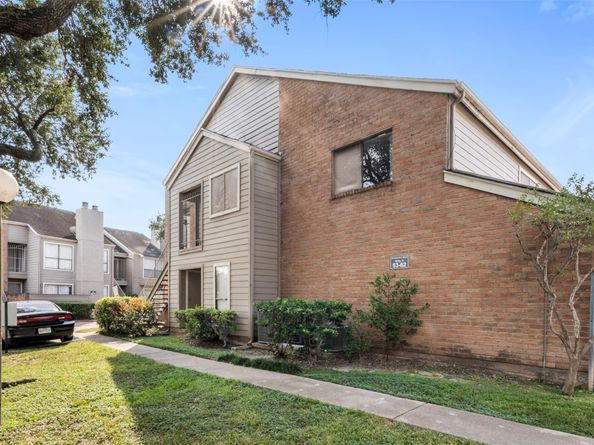 6701 Sands Point Drive 61, Houston TX 77074