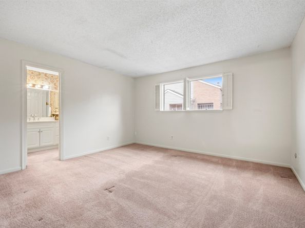 6701 Sands Point Drive 61, Houston TX 77074