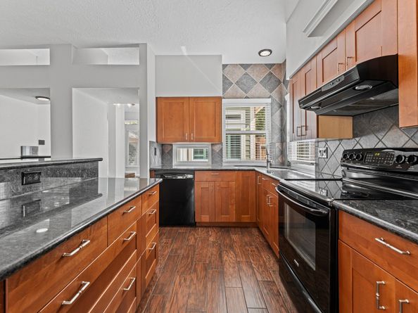 5423 Maple Square Drive, Houston TX 77339