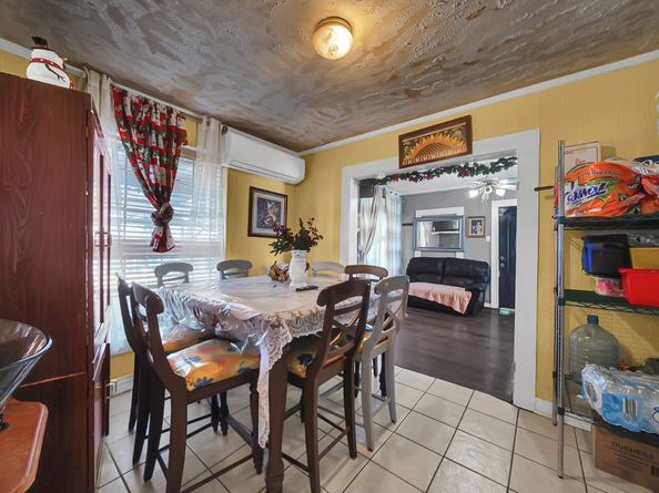 4811 Terry Street, Houston TX 77009
