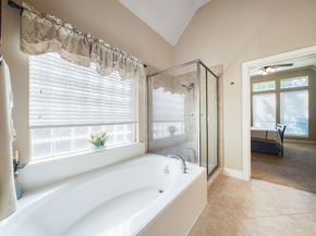 2898 Woodland Glen Lane, Conroe TX 77385