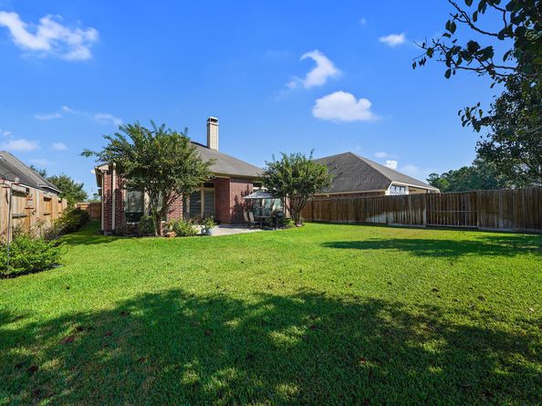 2898 Woodland Glen Lane, Conroe TX 77385