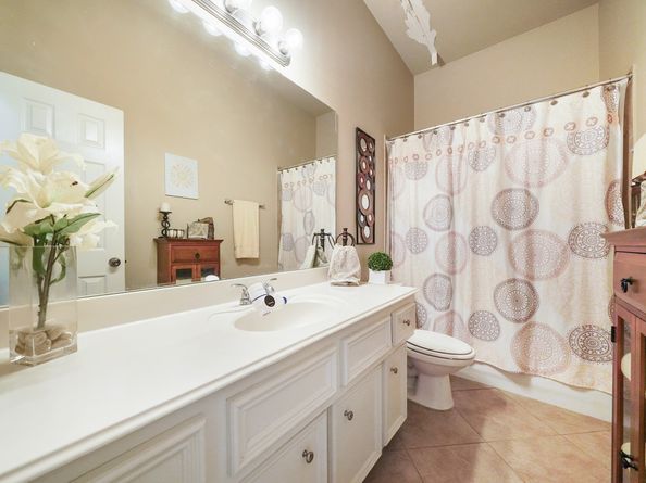 2898 Woodland Glen Lane, Conroe TX 77385