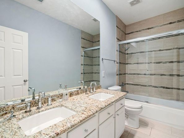 422 Bay Bridge Drive, Sugar Land TX 77478