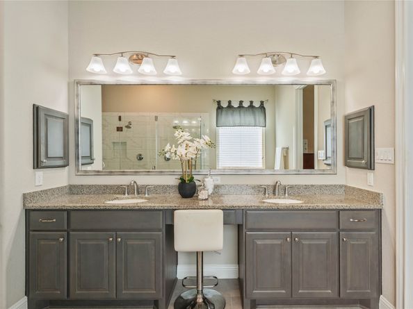 64 Venetia Grove Drive, Tomball TX 77375